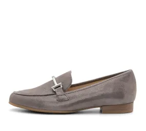 Kelowna Women's Metal Bit Loafer