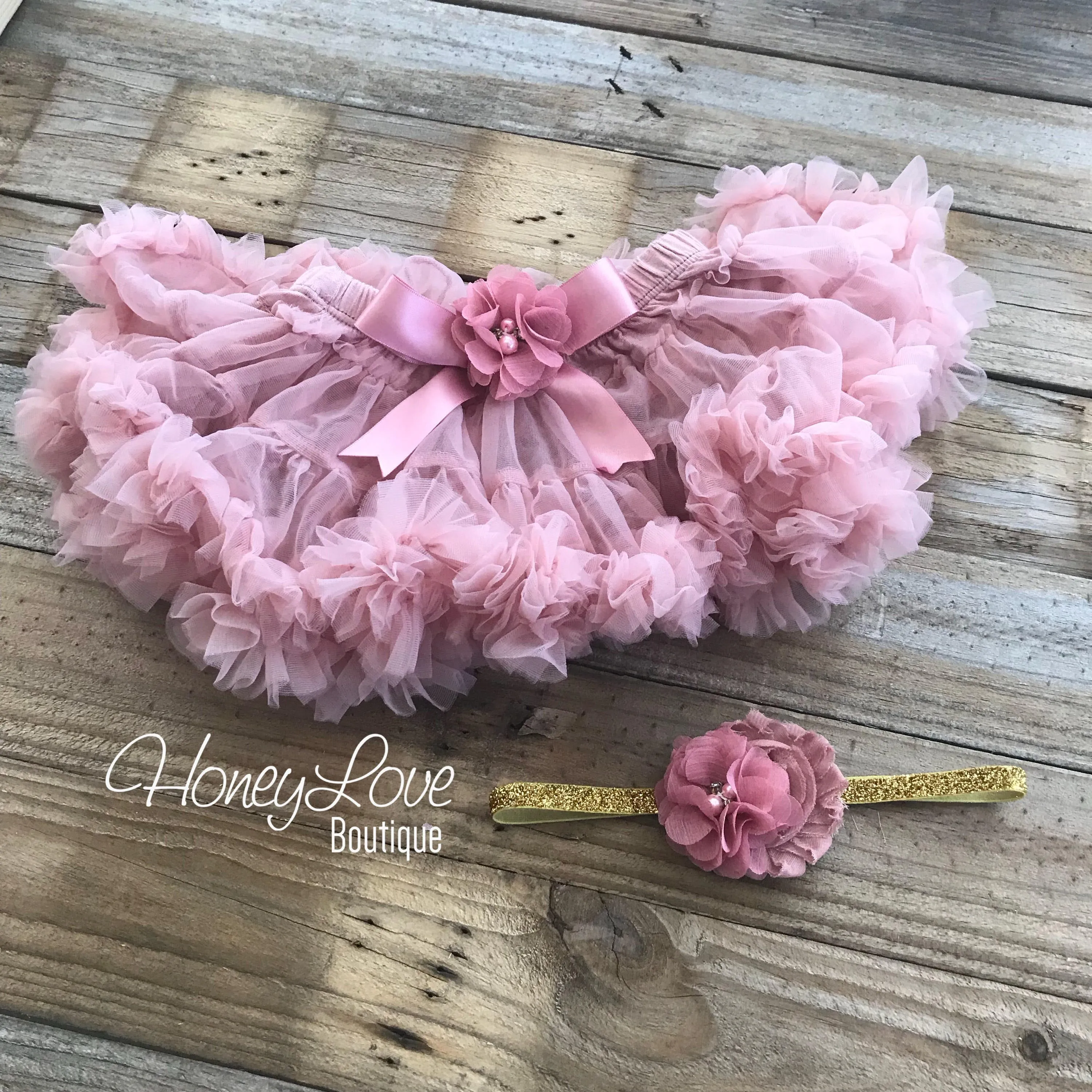 One with heart - Birthday Outfit - Vintage Pink and Silver/Gold Glitter