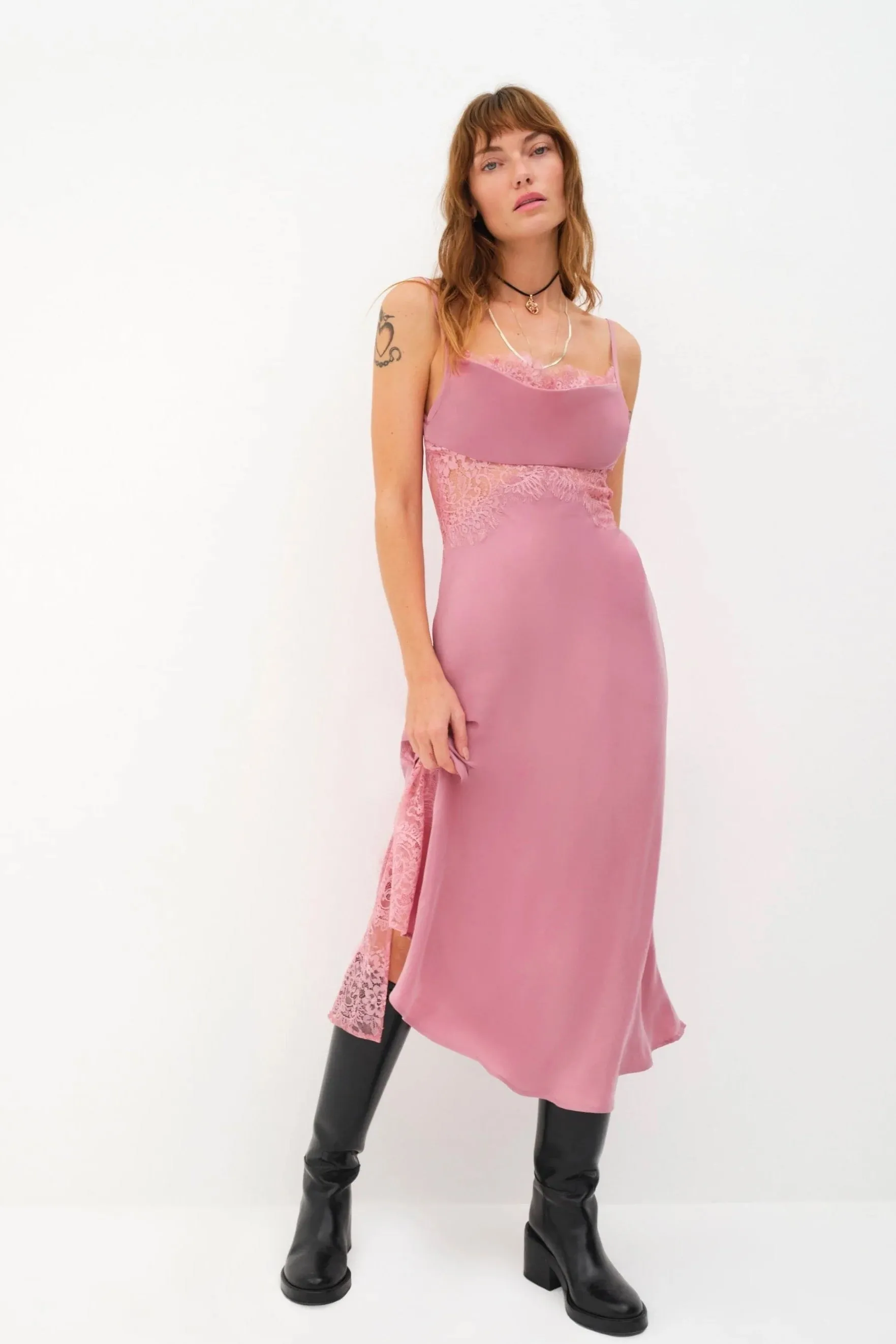 Ruby Midi Dress ~ Mauve