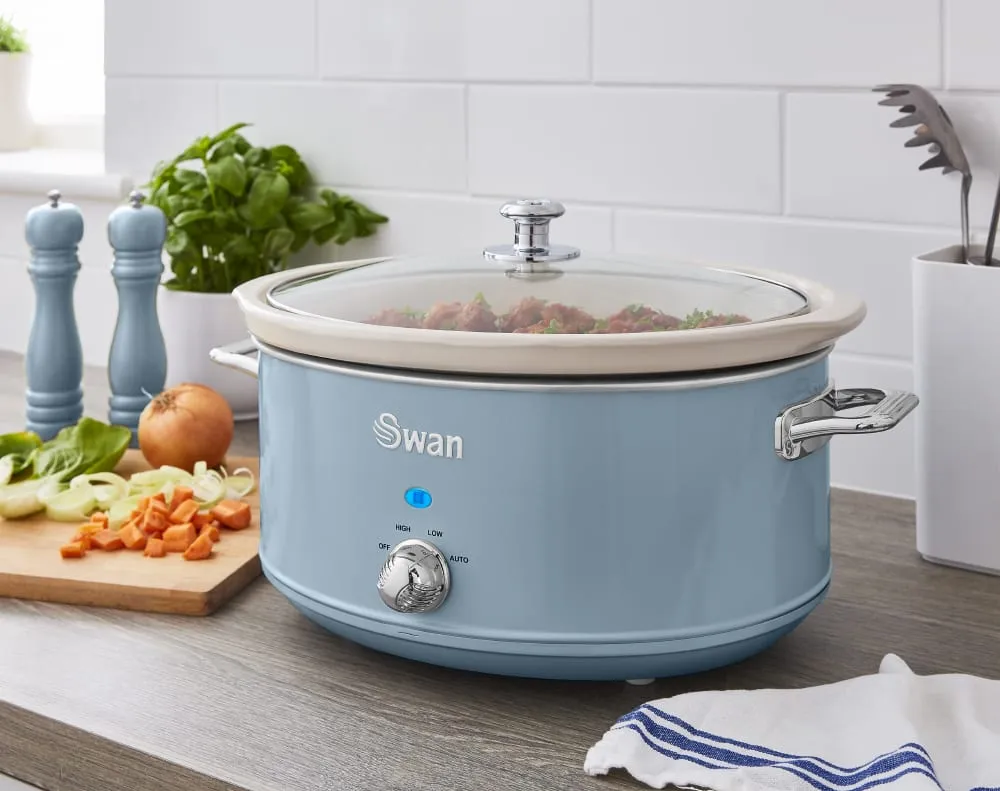 Swan 6.5L Slow Cooker Retro