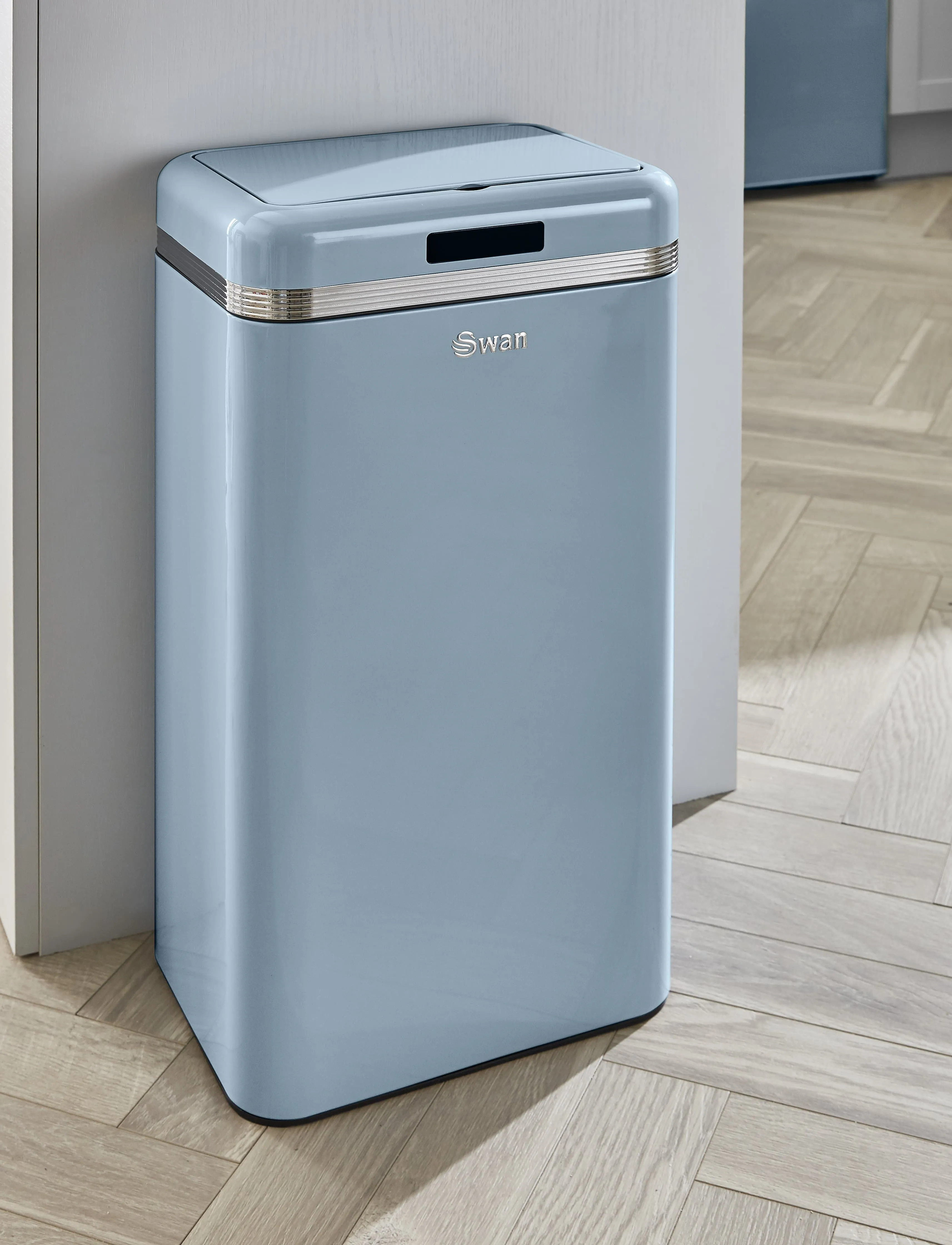 Swan Retro 45L Square Sensor Bin