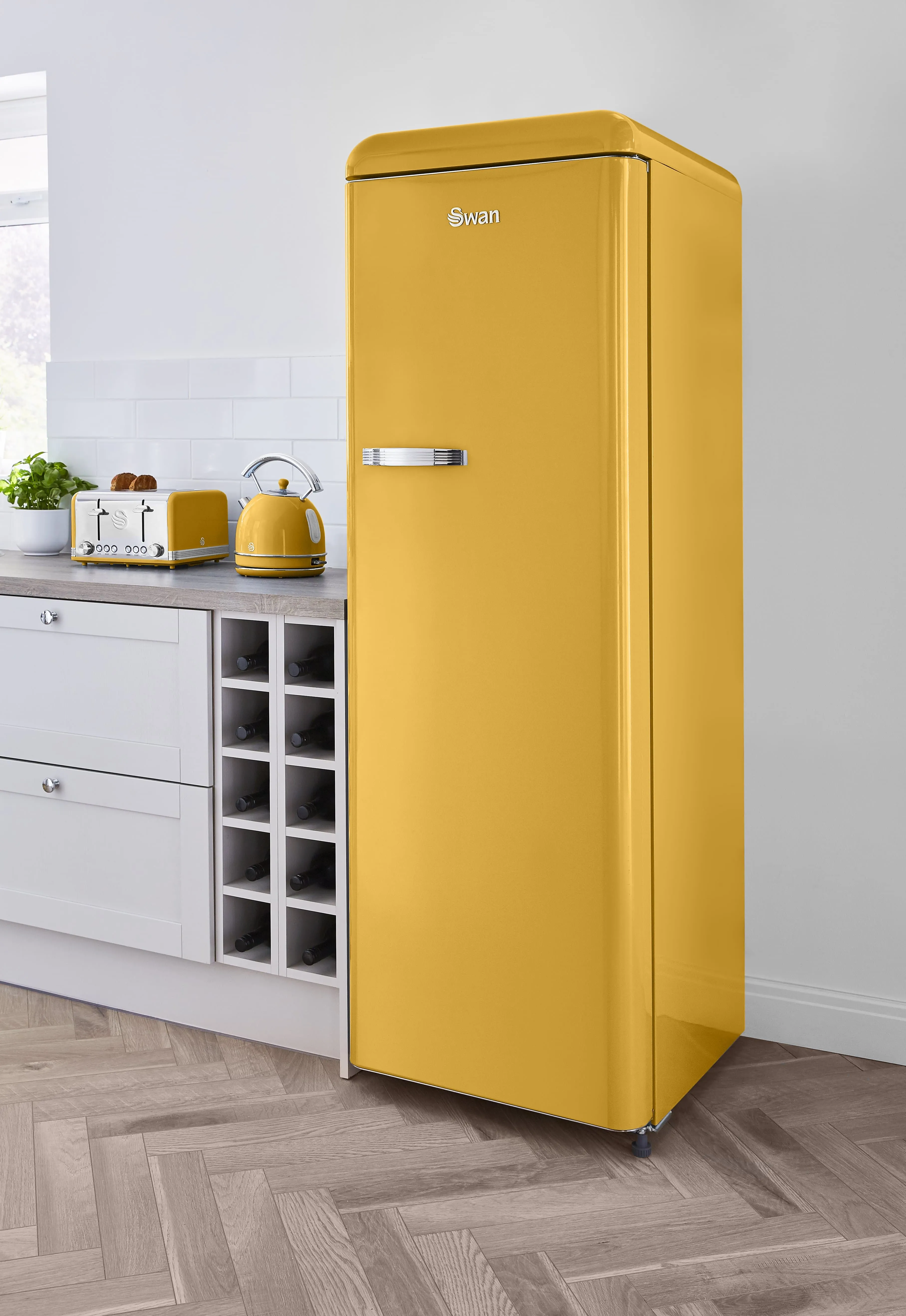 Swan Retro Tall Larder Fridge